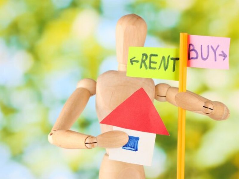 rent-estateon-bright-background_392895-581714